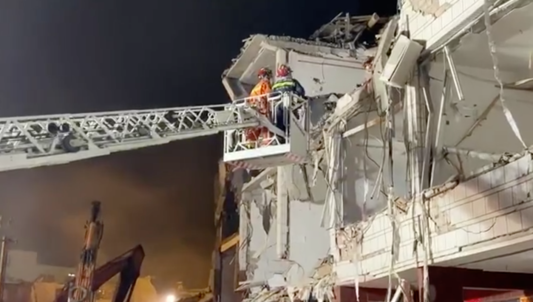 浙江温岭槽罐车爆炸事故已致19死，172人住院治疗，事故原因仍待查