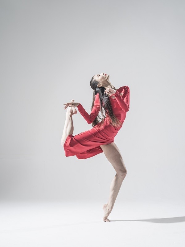 青年古典舞蹈家-周丽君