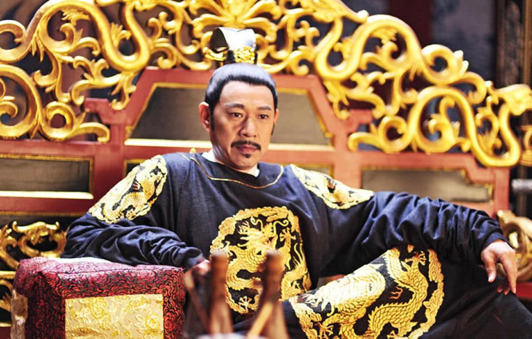 在巨大的权力面前,父子的亲情真值得人相信吗?