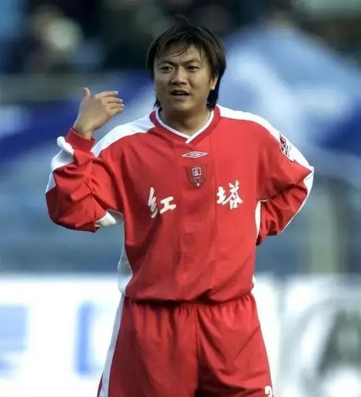 中国足球传奇:魏群,助攻之翼,远射之王  中国足球的历程虽然曲折,但在