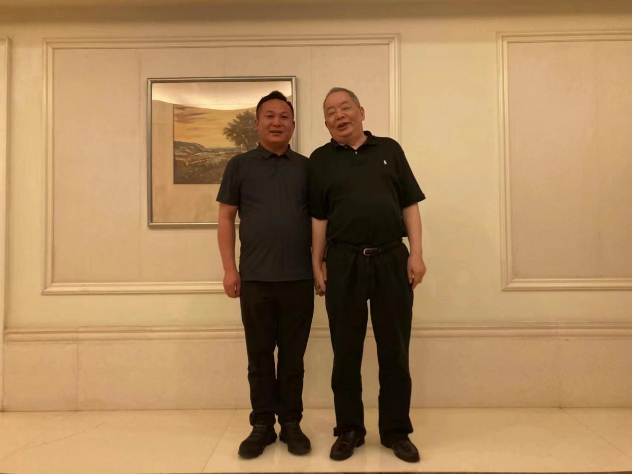 中国民族经济开发公司共赏蓝城经典之作,共话城镇化建设发展之道