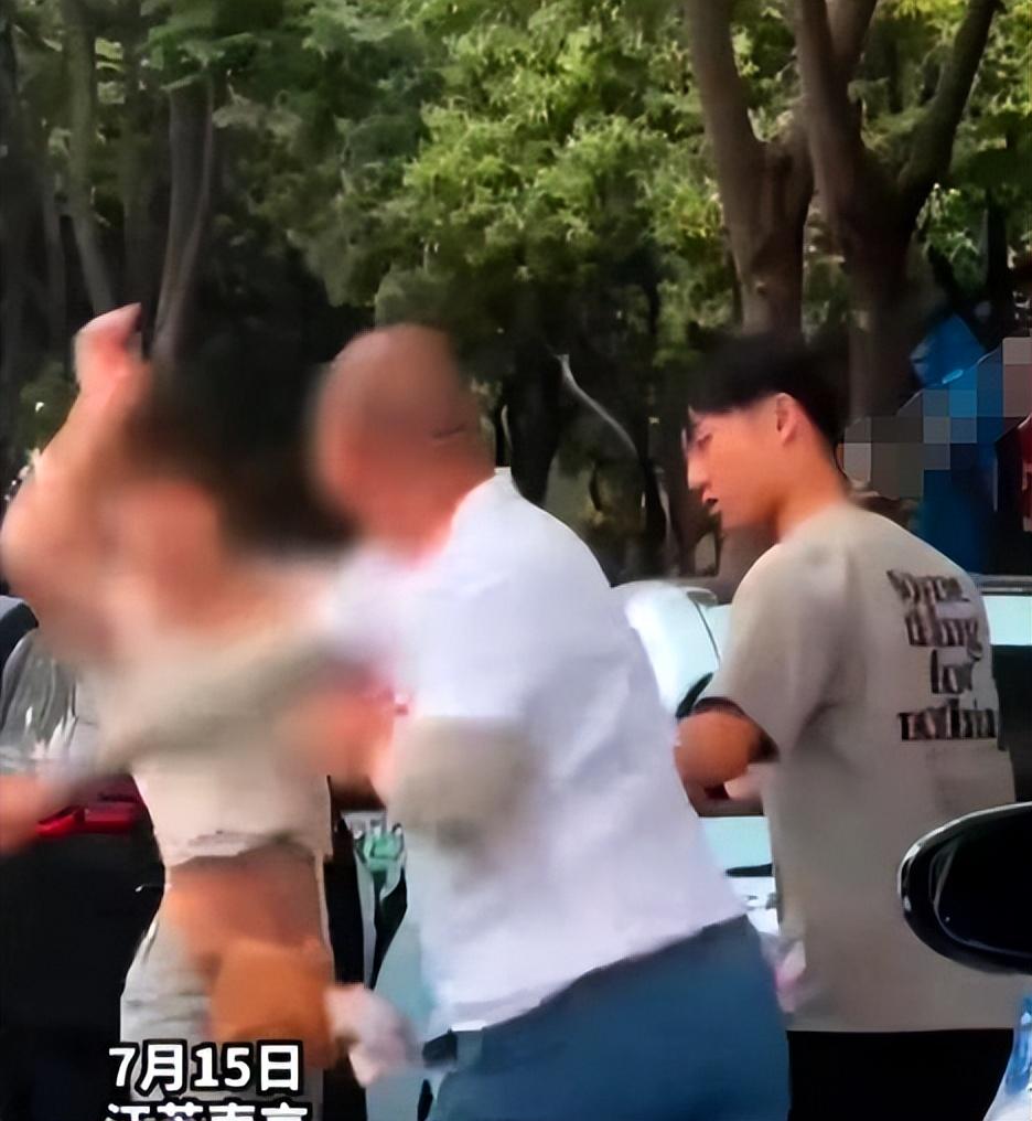 最近怎么了?这些人一个比一个狠,一个比一个不要命