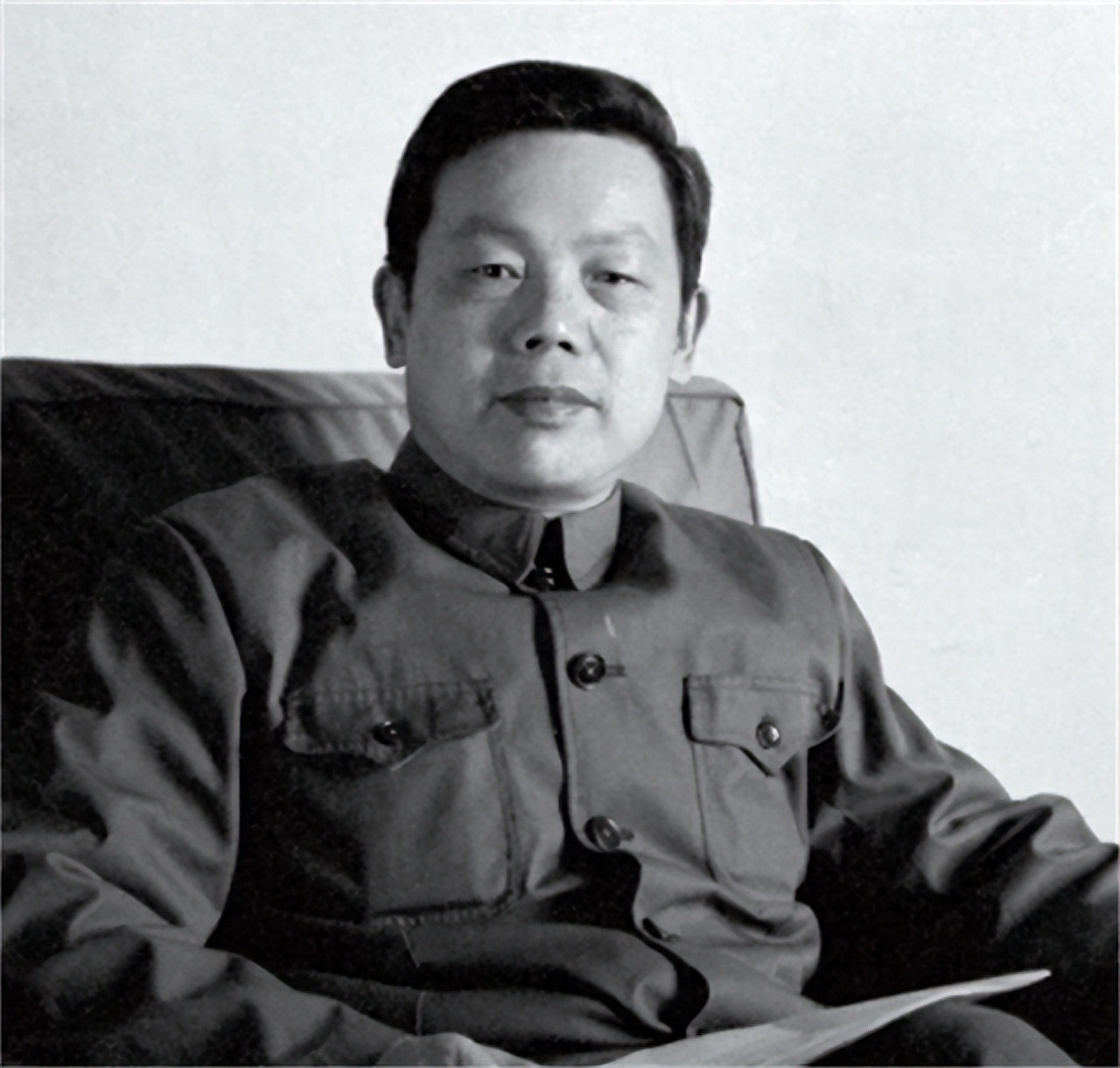 关广富:被破格提拔,任湖北省委书记,宣布任命前一刻自己才知道