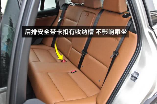 后排乘客不系安全带,车主被罚500元反问交警:不是罚50?