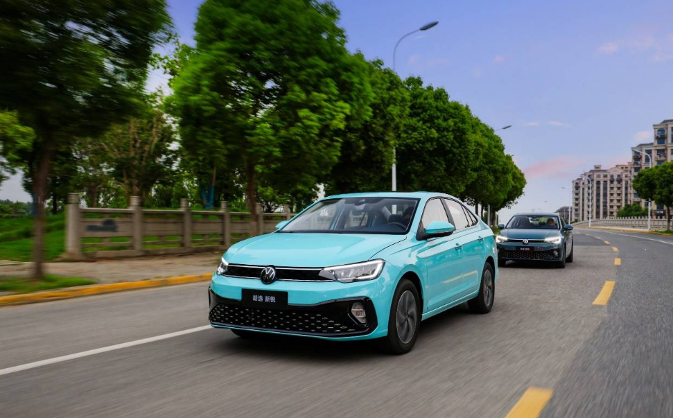 朗逸新锐将成为紧凑型轿车优质选择,领先宝来传奇与轩逸经典