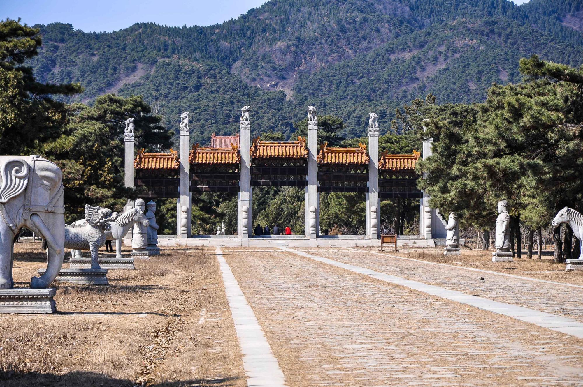 龙翔凤舞,星拱云联,清东陵之乾隆裕陵