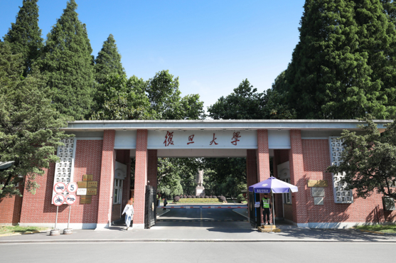 上海大学排名第49,东华大学排名第76