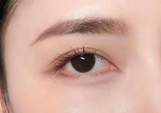 大蒜在眉毛上擦两下,能够帮助我们解决什么问题?早了解早受益