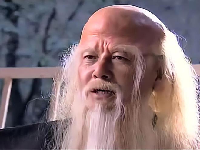 陆压道人作为最强散仙,敢不拜太上老君,见到鸿钧老祖要行礼吗?