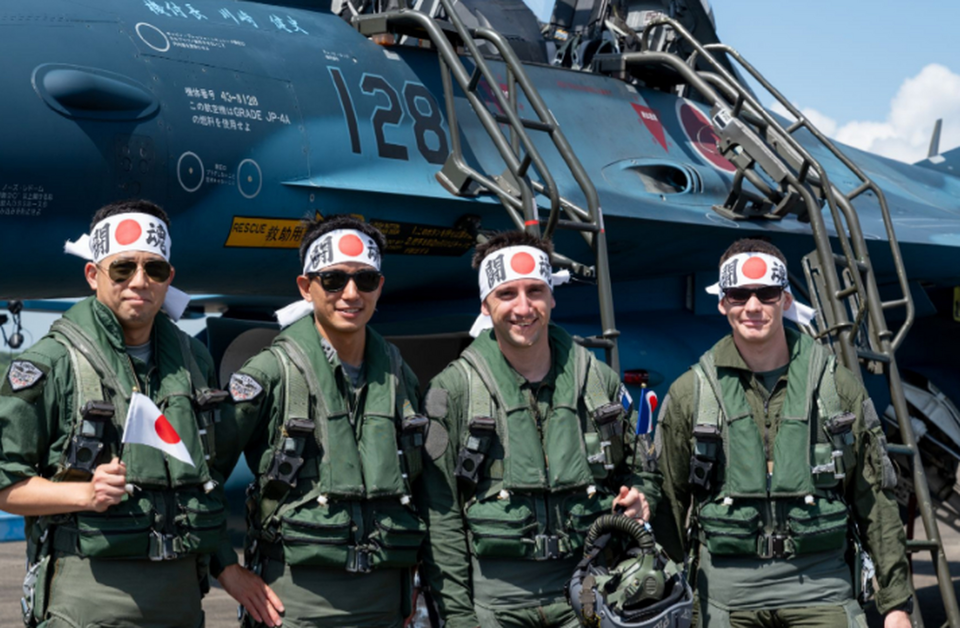 法国空军这次的举动着实让人摸不着头脑!