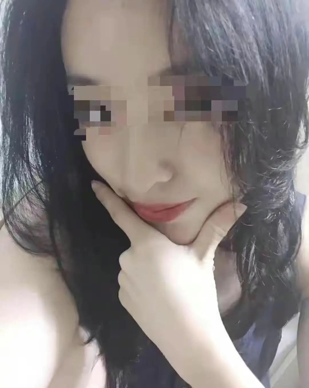 浙江现"海王"女幼师:脚踏三船还生了个娃?偷情记录炸了家长群