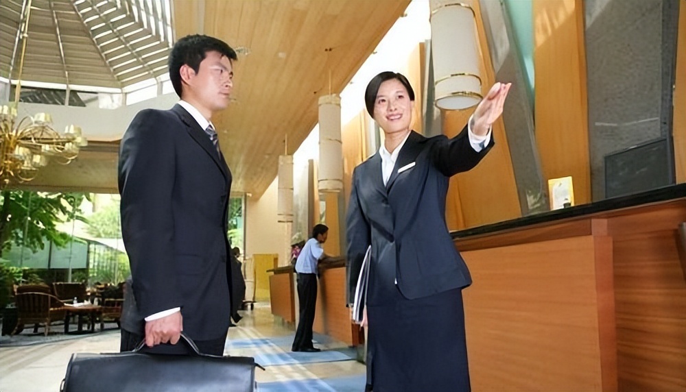 为啥酒店一到半夜就"满房"?客房经理说出原因