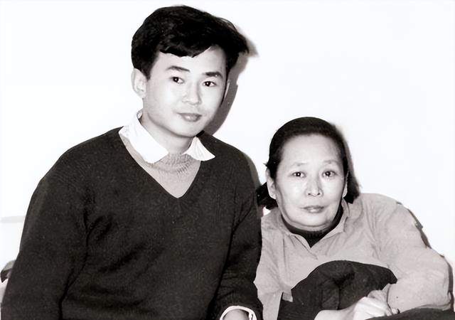 曾宪植:叶元帅之妻,黄埔军校毕业生,建国后致力于妇女解放事业