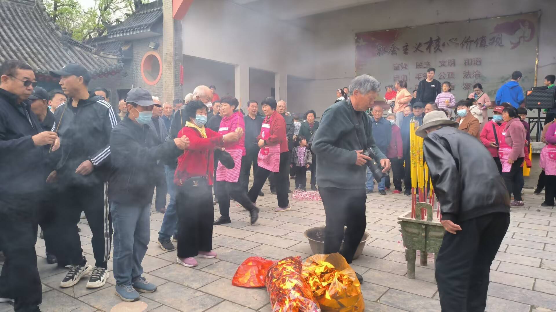 巩义白沙崔氏族人清明节祭祖大典成功举办