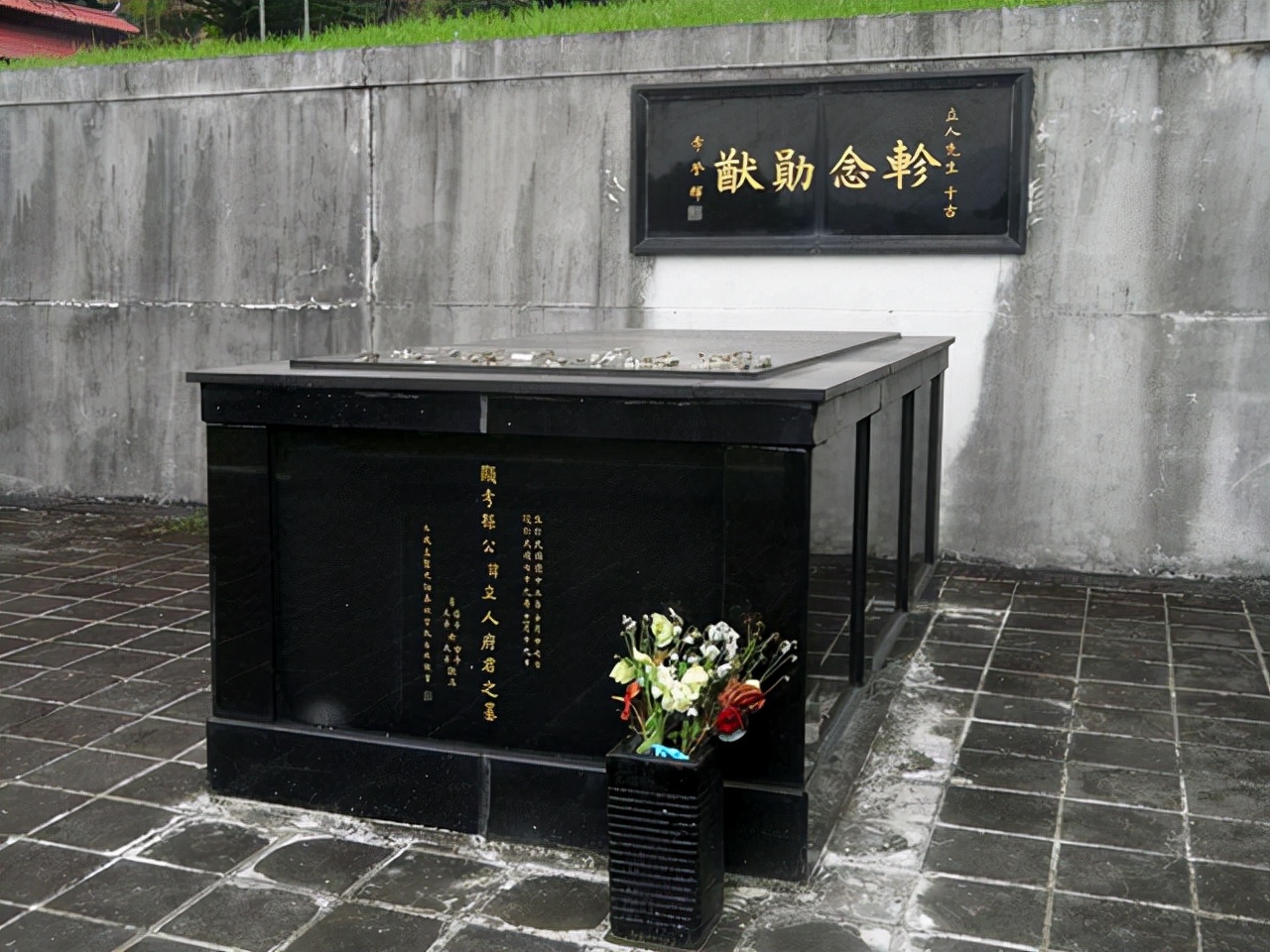 孙立人晚年受尽委屈,1990年冰心写信让他回大陆,他如何回复?