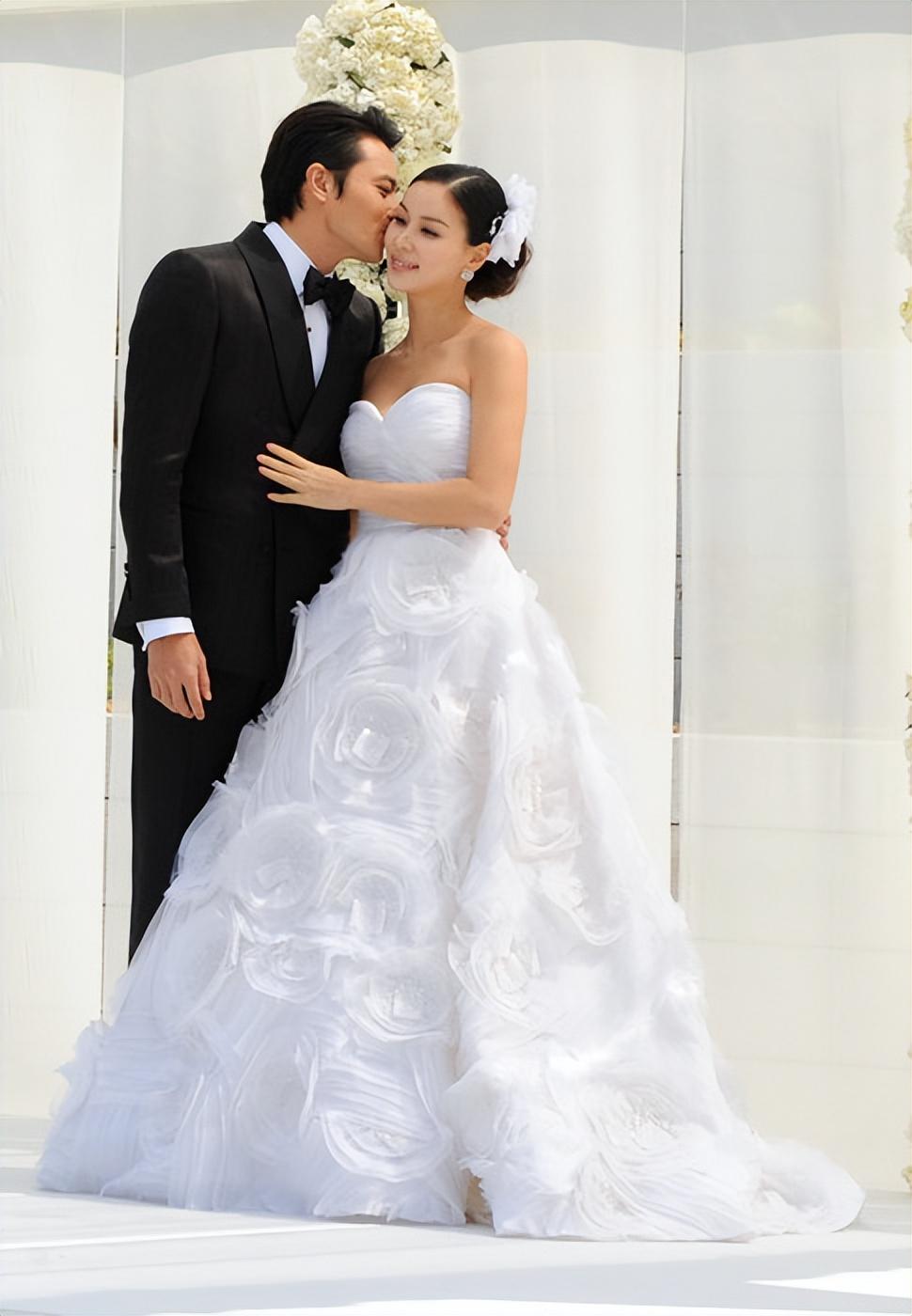 神仙眷侣冯德伦和舒淇男帅女美就像一对模特