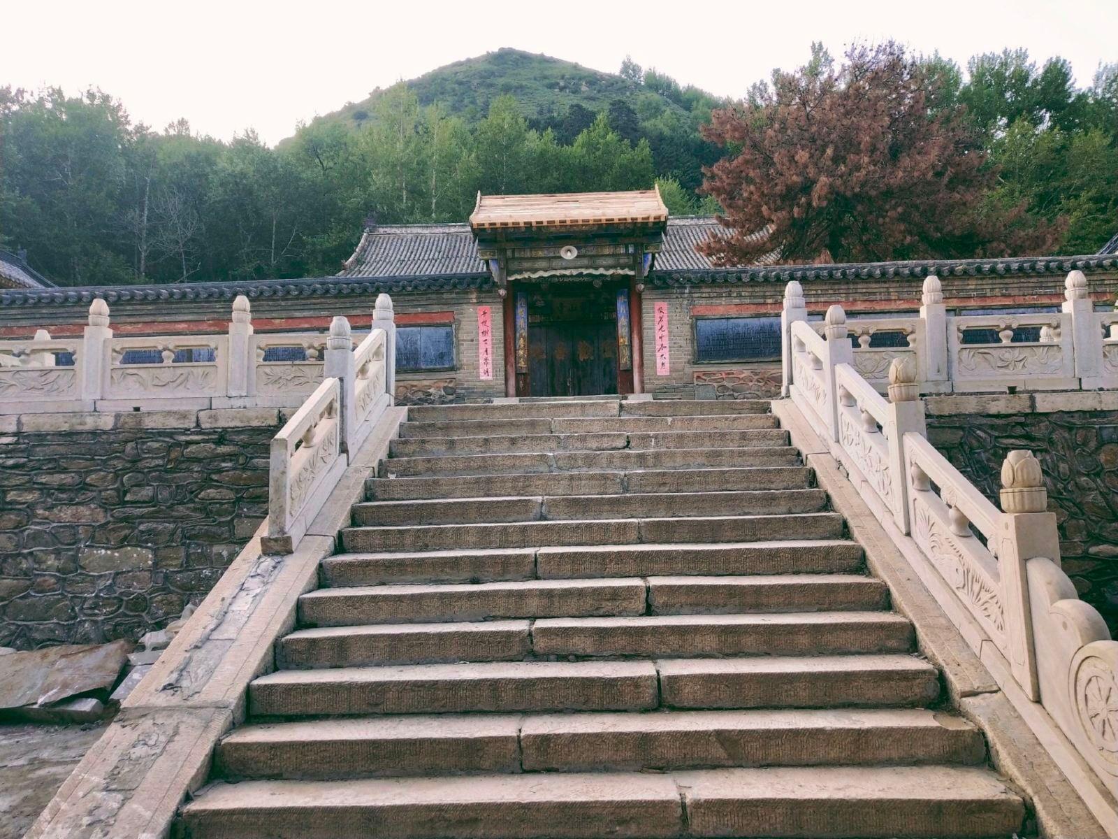 走进五台山(二):殊像寺,罗睺寺,碧山寺