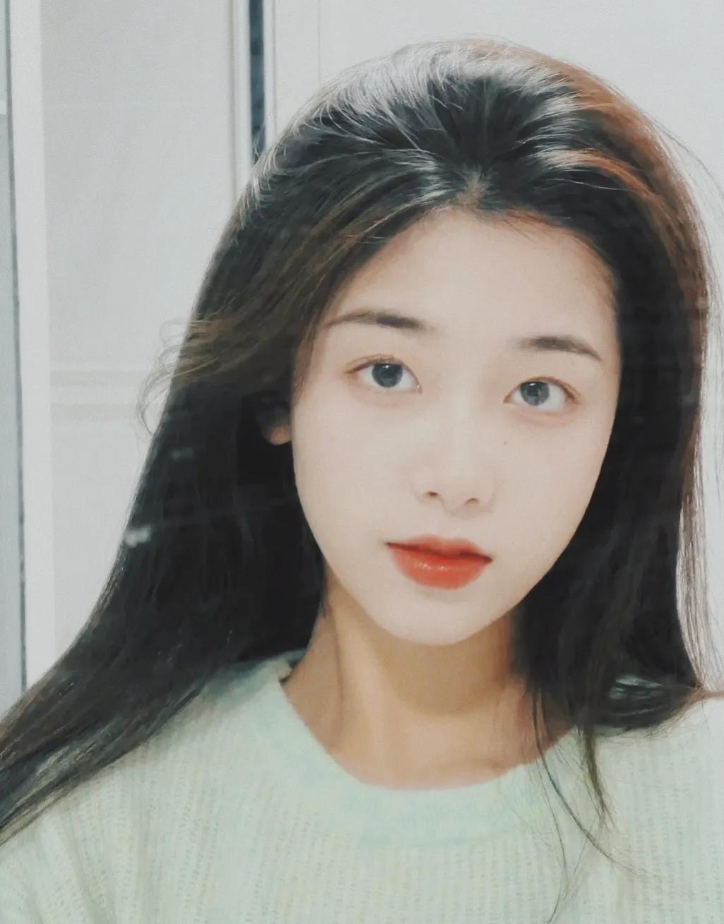 90年代上海首富的女儿,90年代大学生宿舍,90年代的车牌,老照片