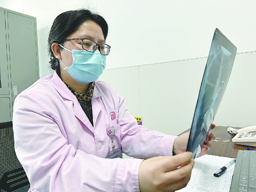 胡艳丽:孩子健康的"守护神"