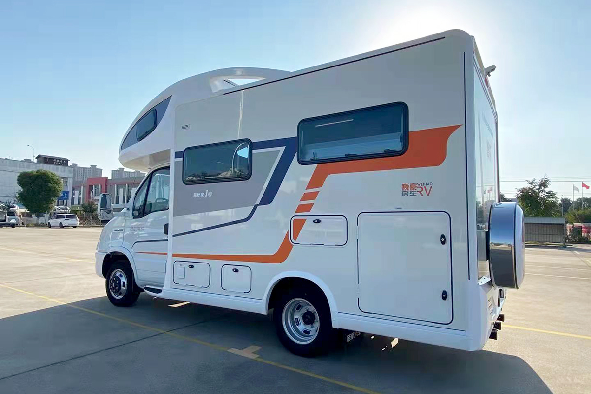 巍豪房车,wh-i,旅行家1号,依维柯欧胜,自行式c型房车