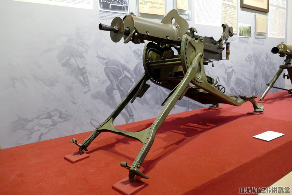 图说:异常珍贵的mg 08马克沁机枪 一战德军完全体 配防护套装