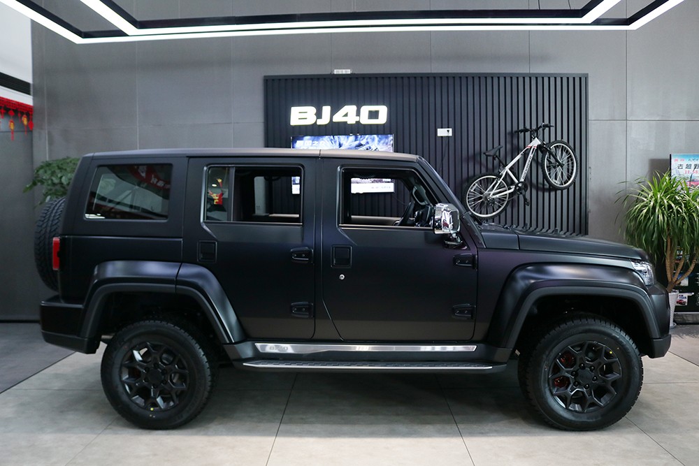 千里走单骑 柴油越野是王道 bj40刀锋英雄版到店实拍