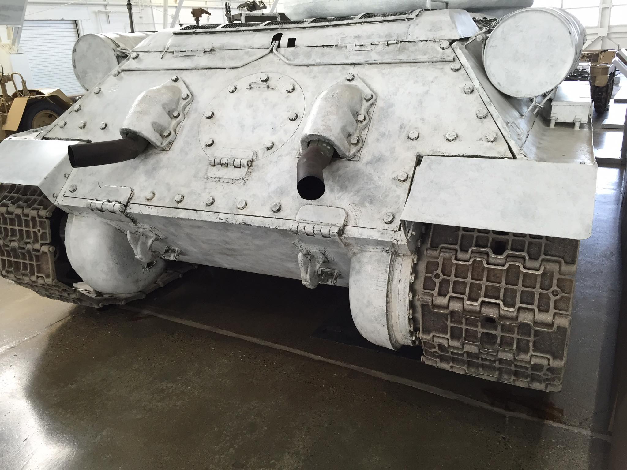 第一代苏制钢铁洪流t-34坦克