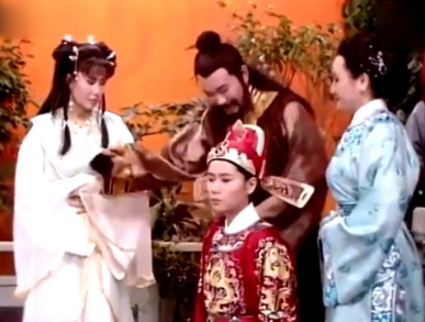 同样被许娇容夫妇抚养,为何许仙只能当学徒,许仕林却能考状元?