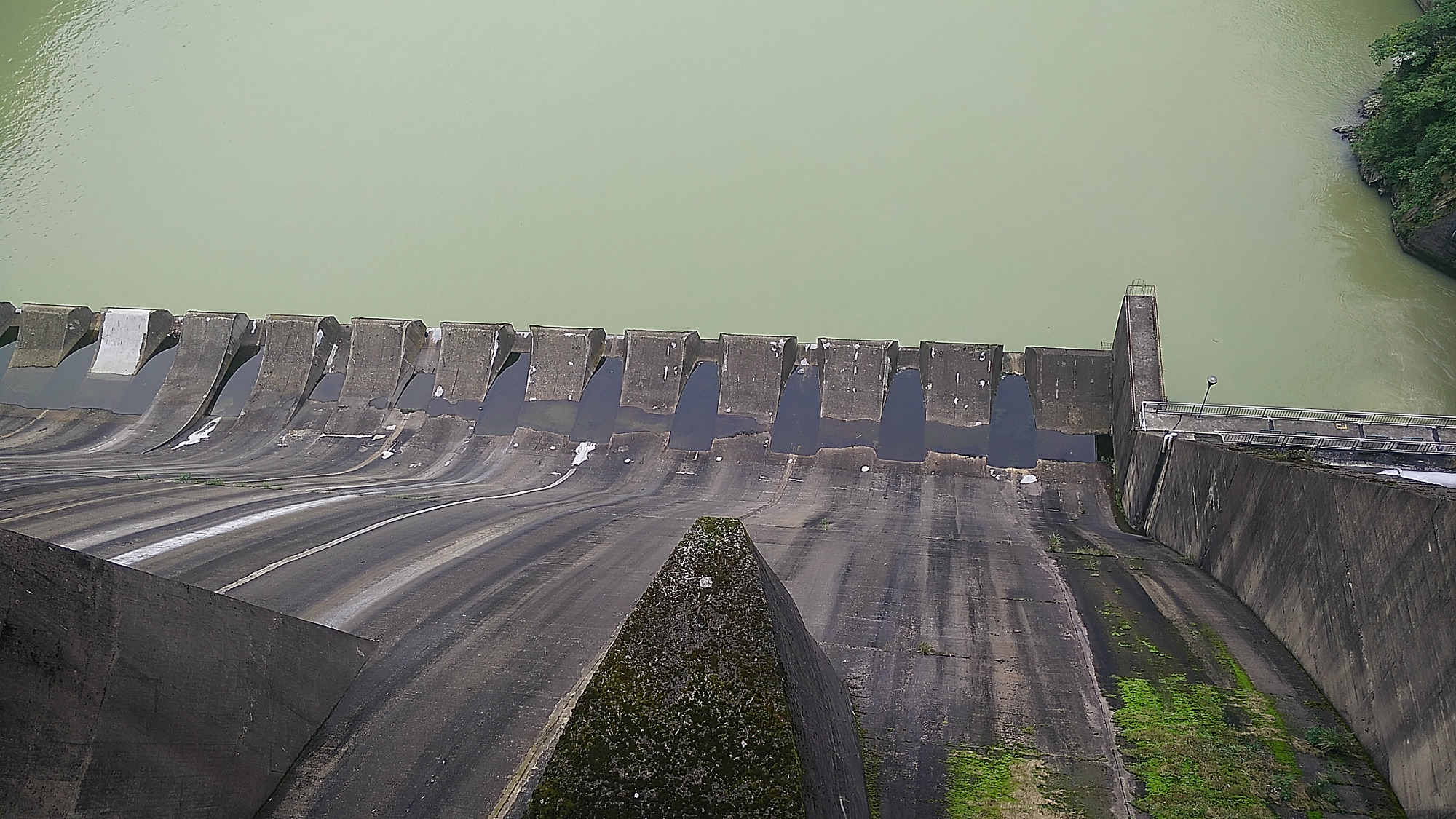 柘溪水电站:昔日华中第一坝,今朝增容展新颜