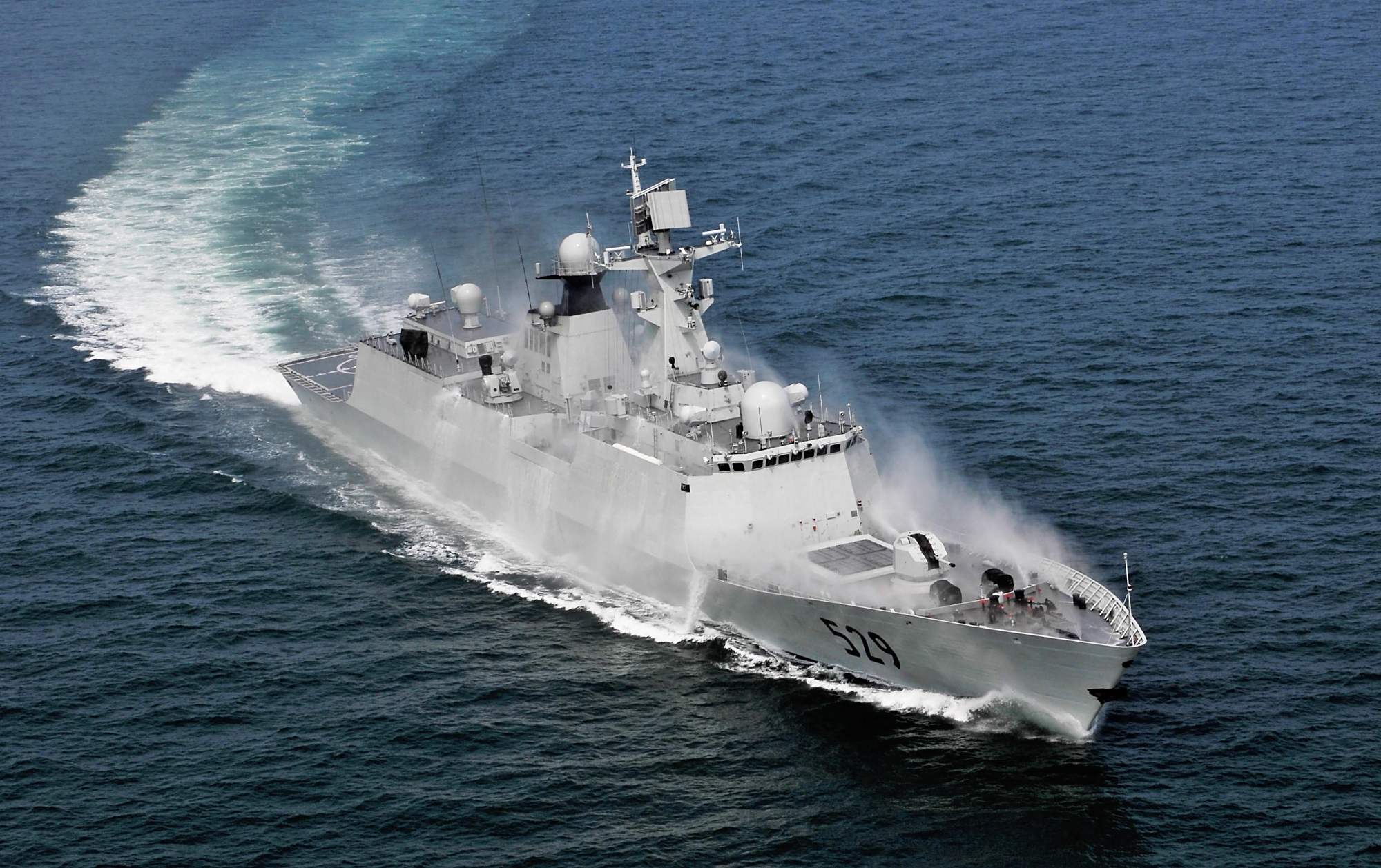 中国056型护卫舰有多好?十年建造72艘,这是美国遥不可及的理想