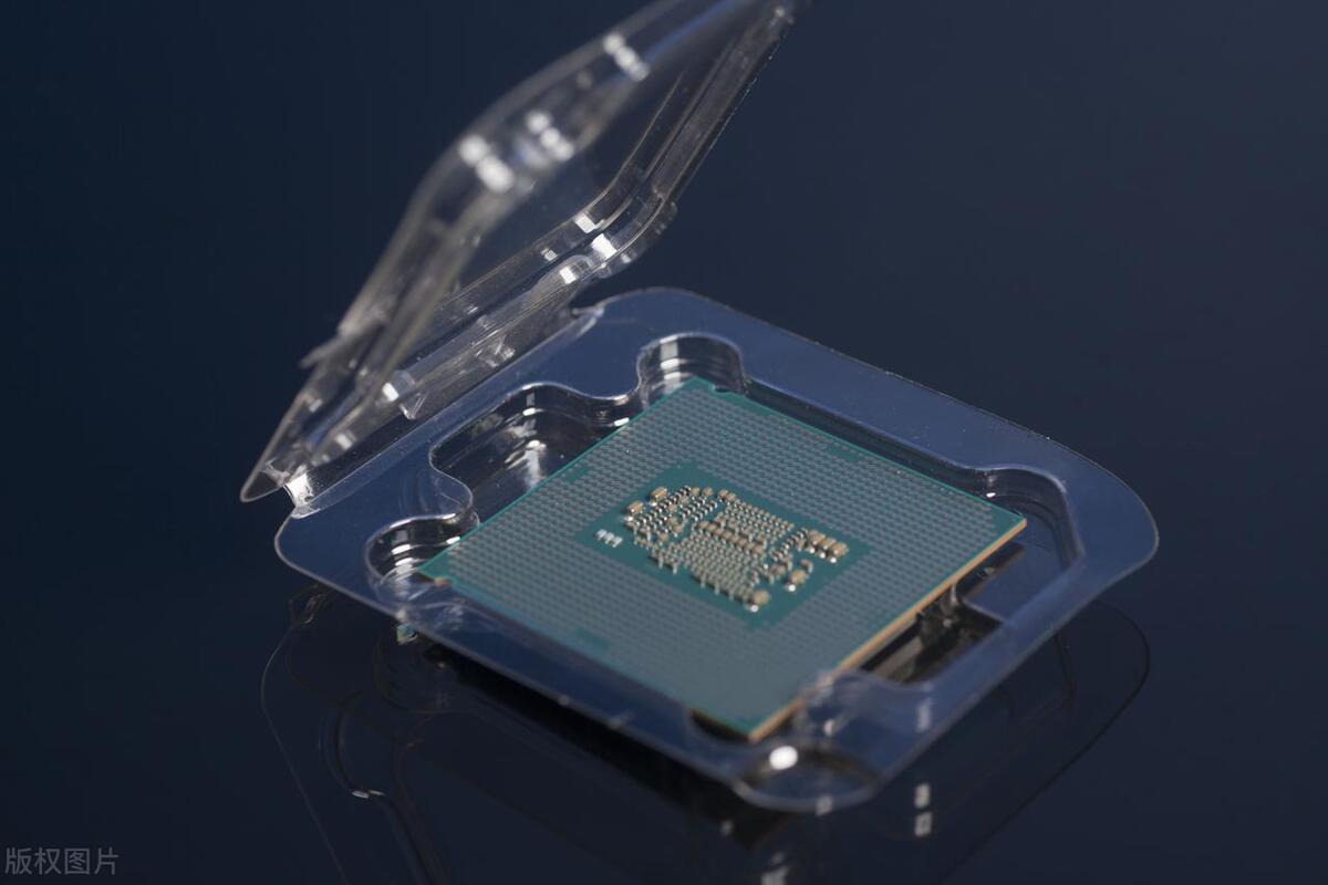 以打印耗材业务为基,鼎龙股份:半导体材料业务开启第二成长曲线