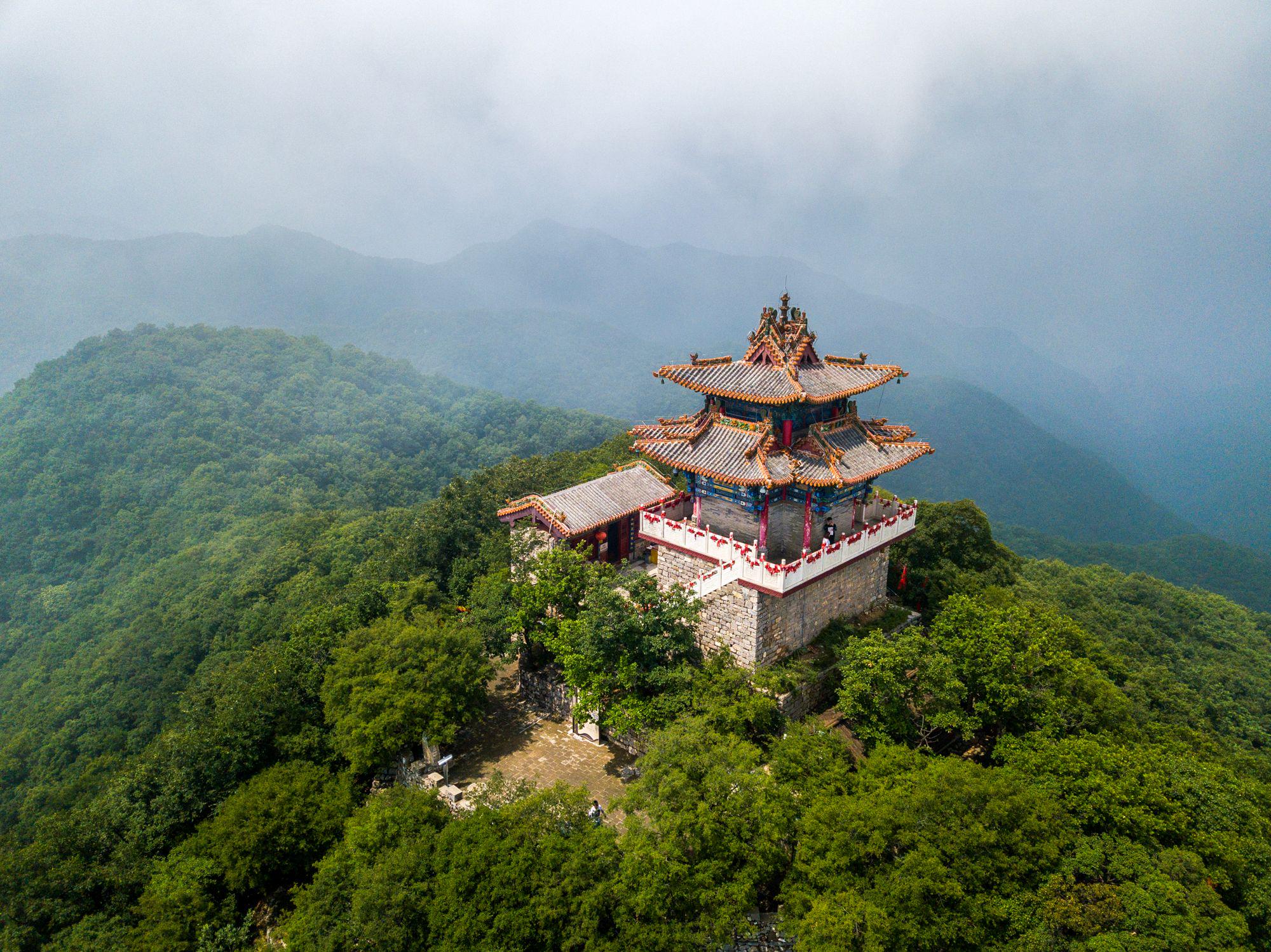云丘山3天2晚旅游攻略:登玉皇顶吃特色美食,探秘罕见的冰洞奇观