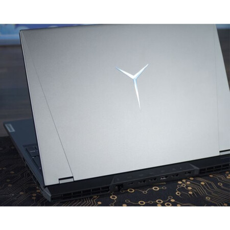 联想拯救者y700:专为游戏而生的平板,具有优秀的使用体验