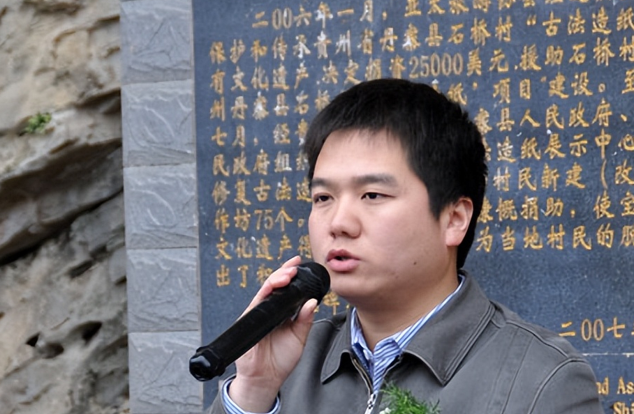 为何被称好官的贪心县长徐刘蔚,要求王健林白给5亿?