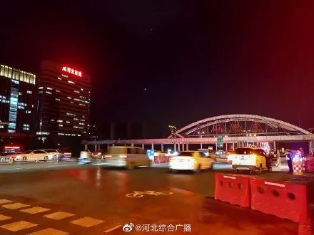 狗磊裕华高速路口图片