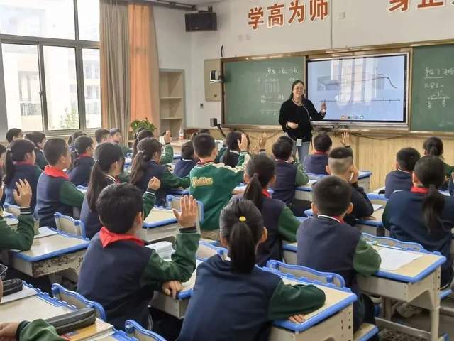 椒江实验小学下陈校区图片