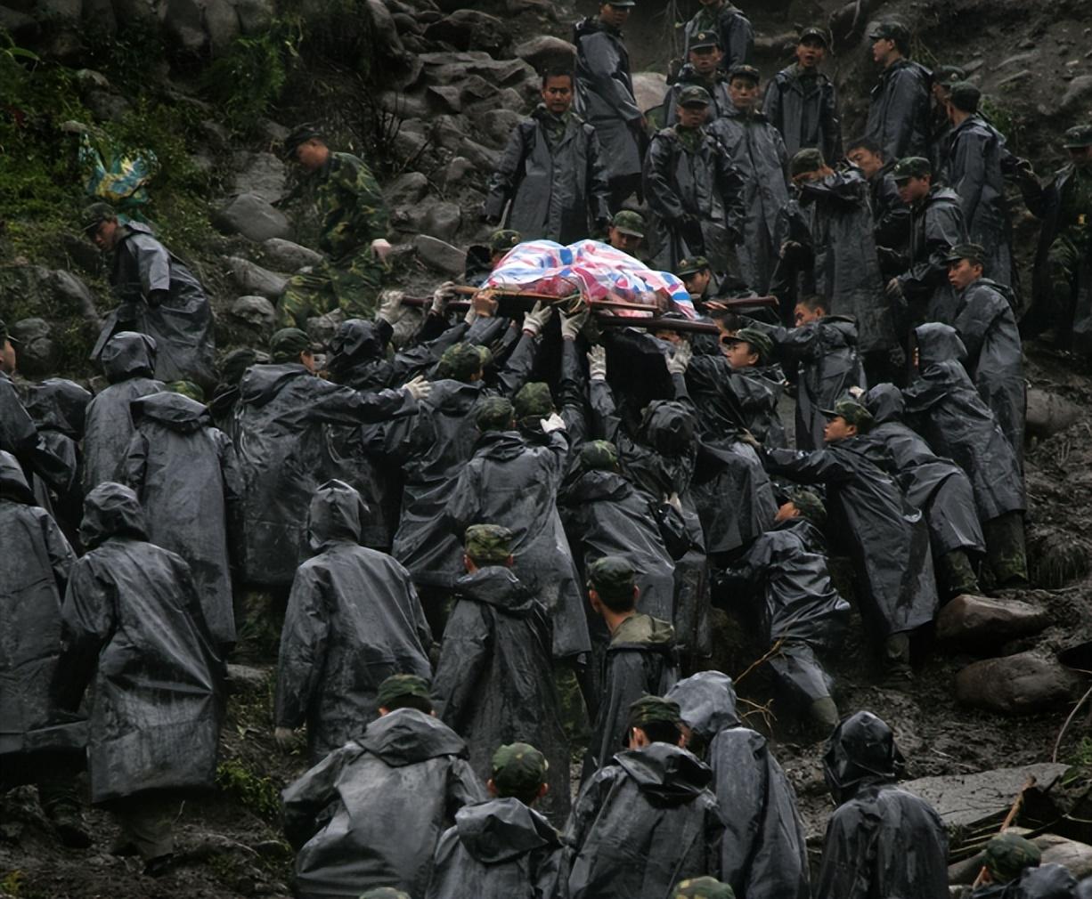 回顾:立志考清华却当网红,"汶川地震小英雄"林浩经历了什么