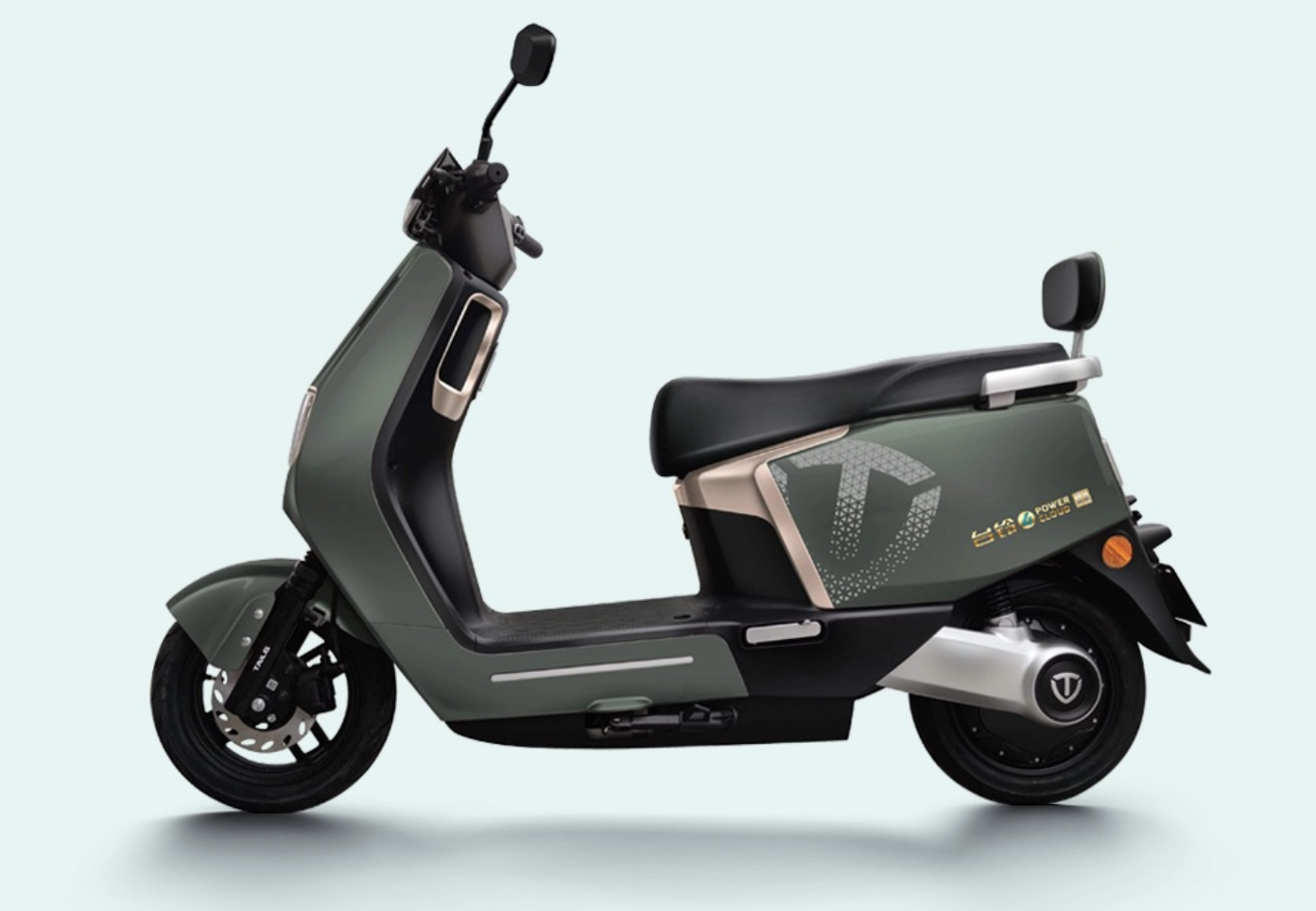 2款高颜值电摩亮相,做工出色,品质过硬,跑长途没问题!