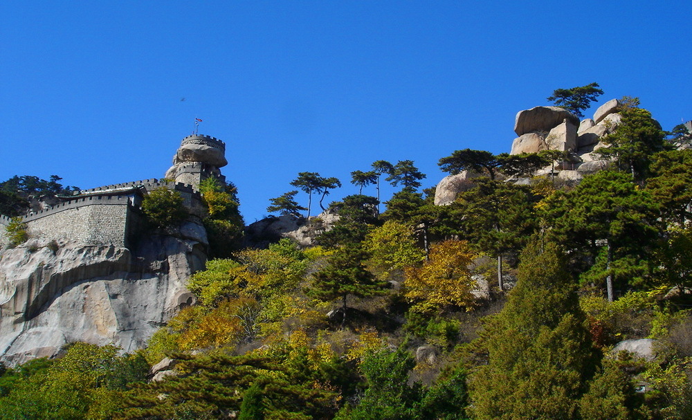 医巫闾山山脉图片