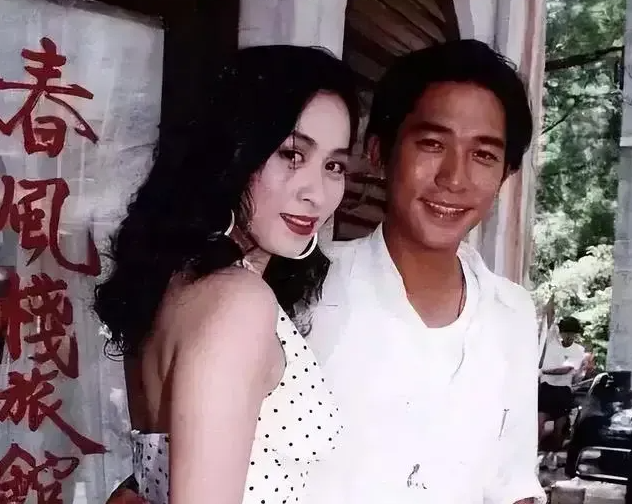 "终极忍者"刘嘉玲:与情敌何超琼处成闺蜜,看汤唯电影脸色铁青