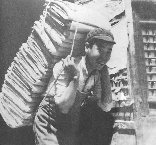 小交通员欧阳立安:用一尊佛像掩护同志躲过敌人,事迹曾入选课本