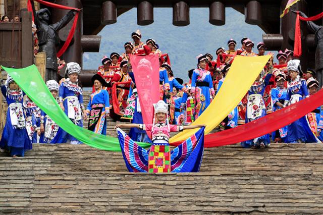 非物质文化遗产—羌族瓦尔俄足节