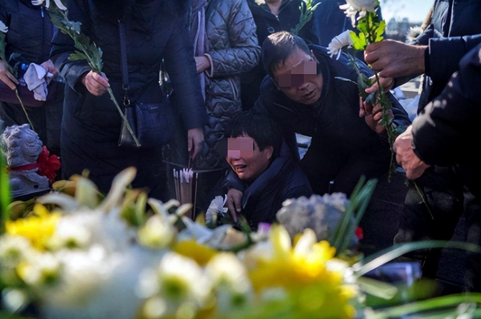 丧心病狂！2017年，青岛城阳灭门案：灭房东全家，侵害其16岁女儿