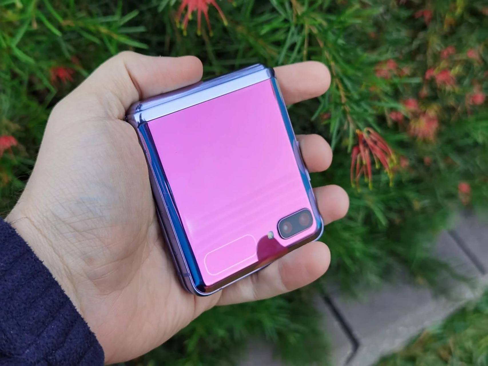 三星galaxyzfold5#   虽然我们对三星galaxy z flip 5的完整评论涵盖