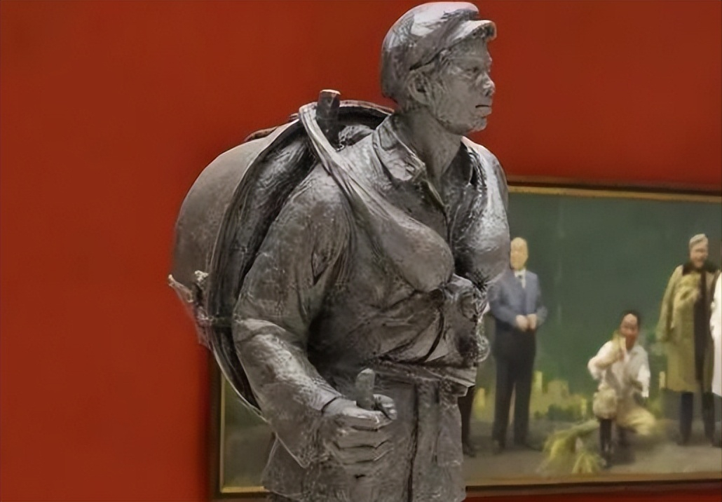 长征途中被抓的聋哑挑夫从未立过战功为何能在55年被授予军衔