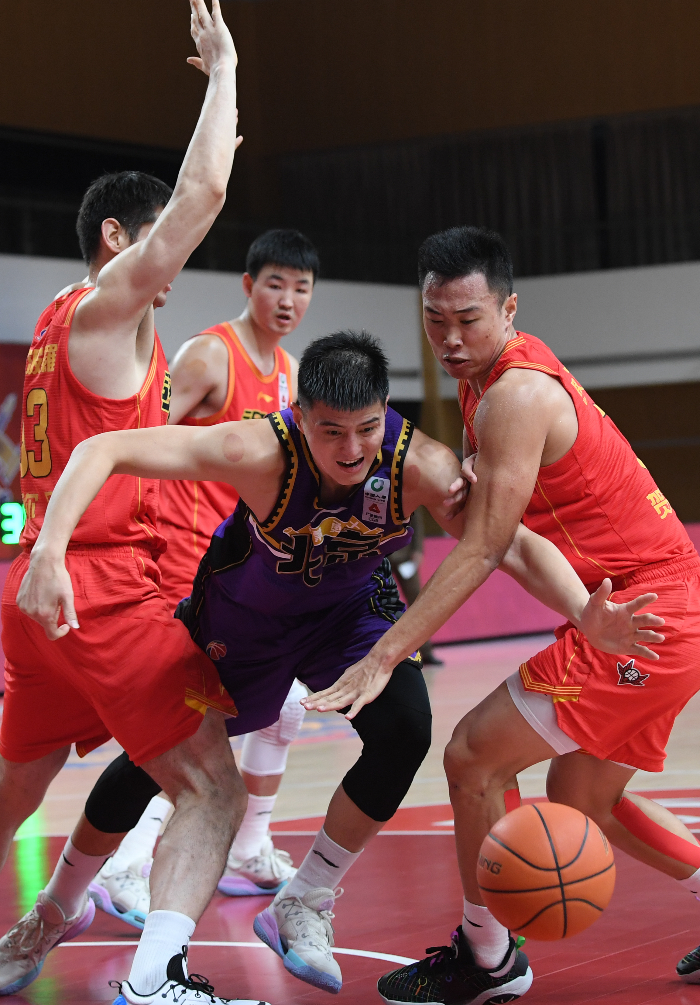 篮球——cba第二阶段北京紫禁勇士胜深圳马可波罗