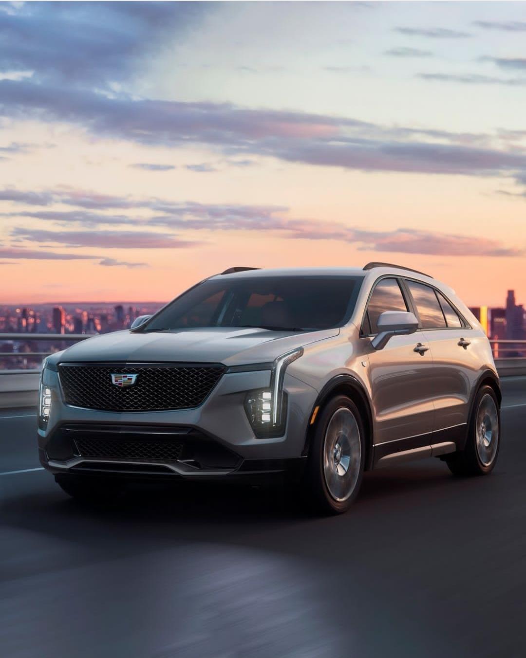 0t 48v混动 237马力!解析2024款凯迪拉克xt4!亮点有哪些?