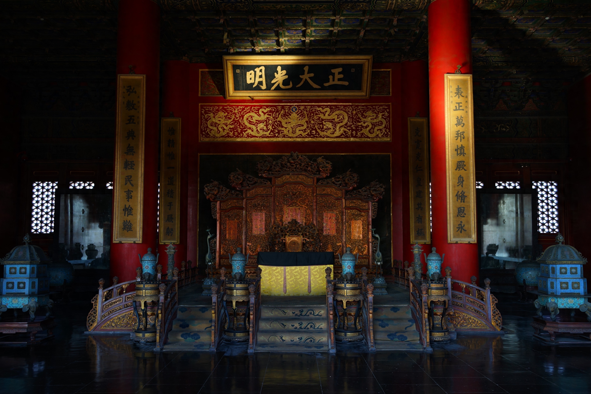 大学士马齐能力强性格刚度过立储风波带领富察家走向辉煌