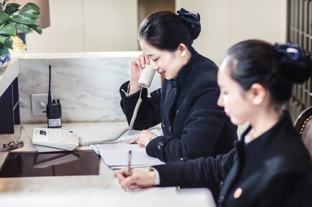 物业管理员的技能与责任:确保住户满意的关键