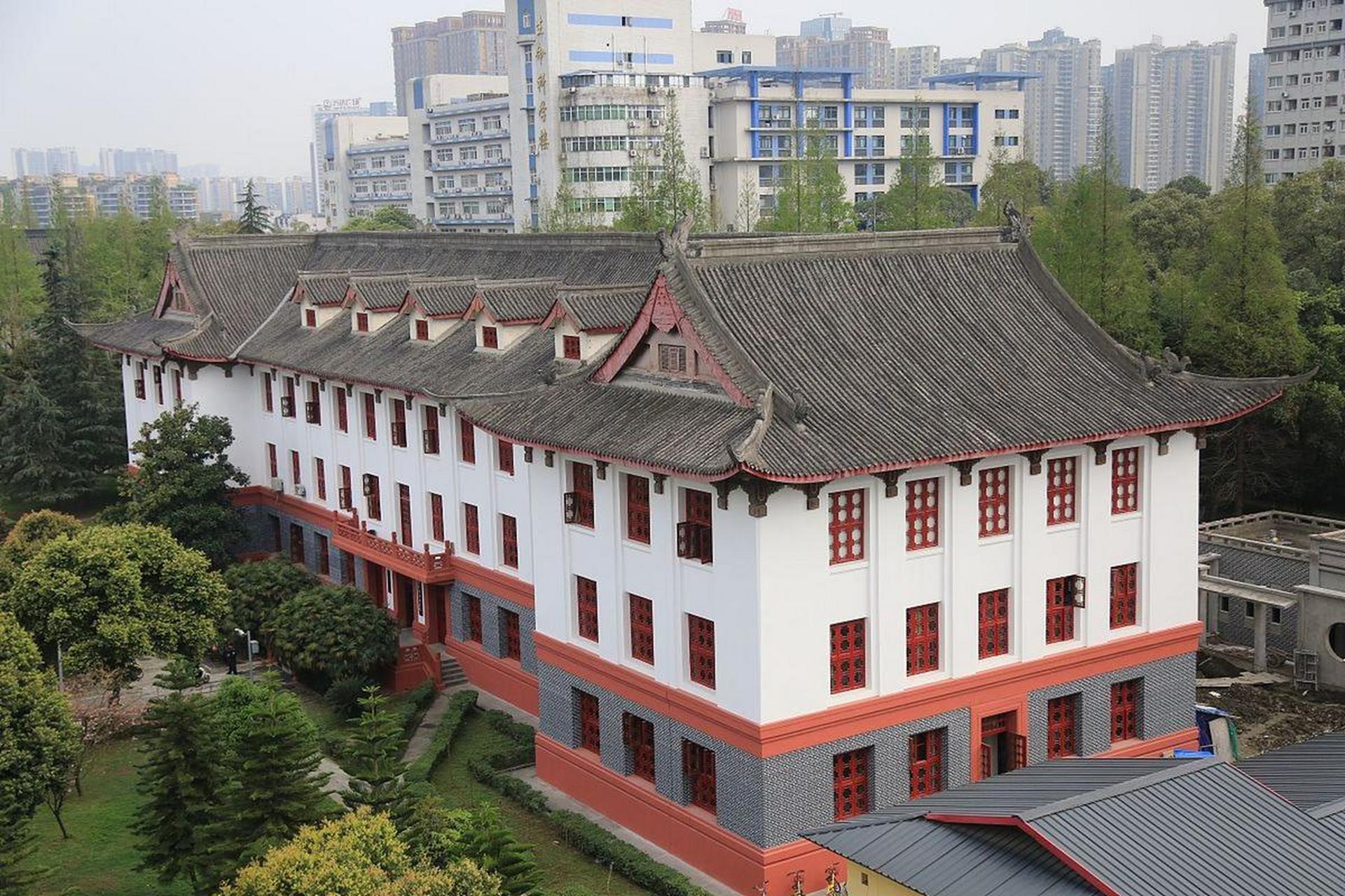 名牌医科大学】四川大学华西医学中心:享有盛名的华西医院以其口腔